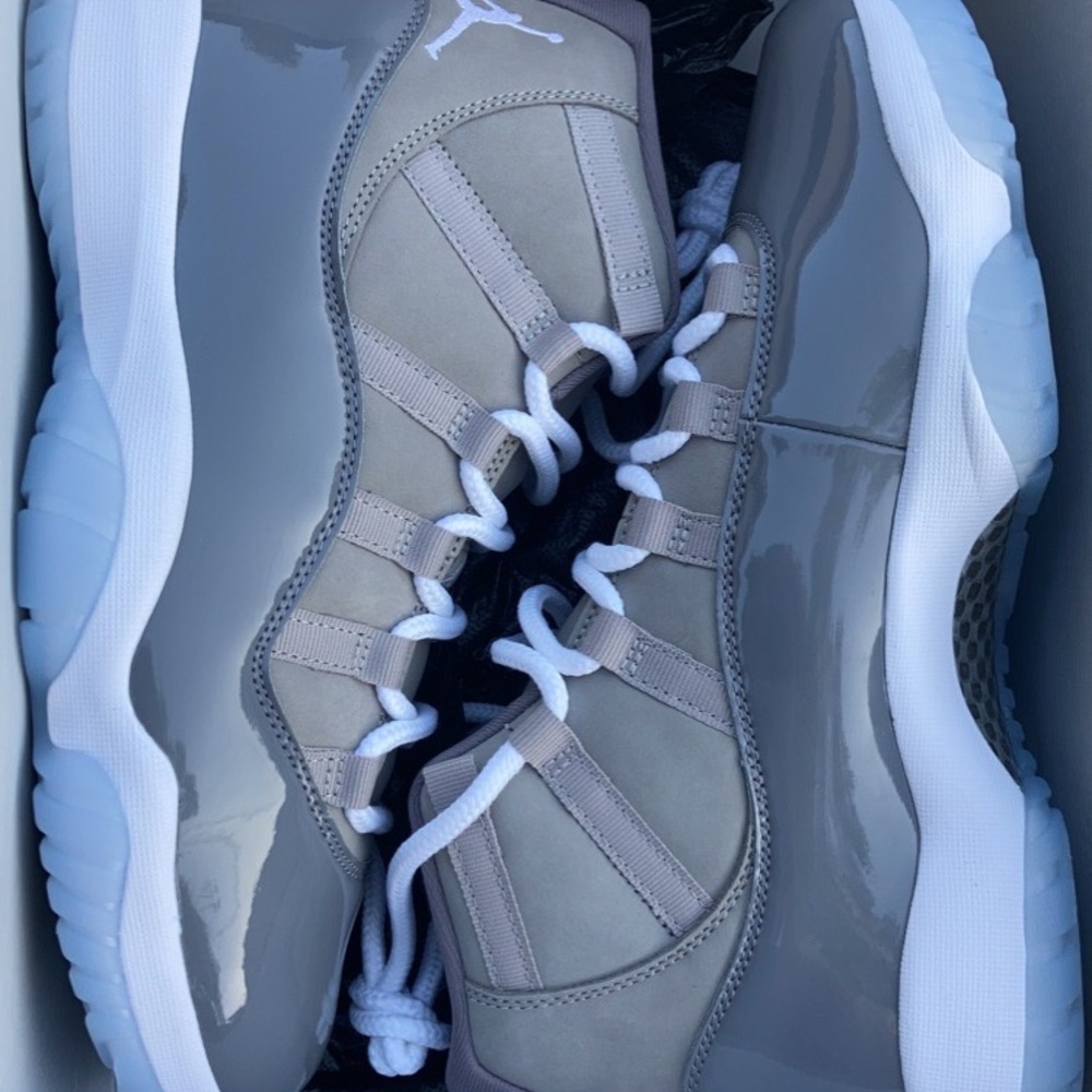 Jordan 11 cool greys sz10.5